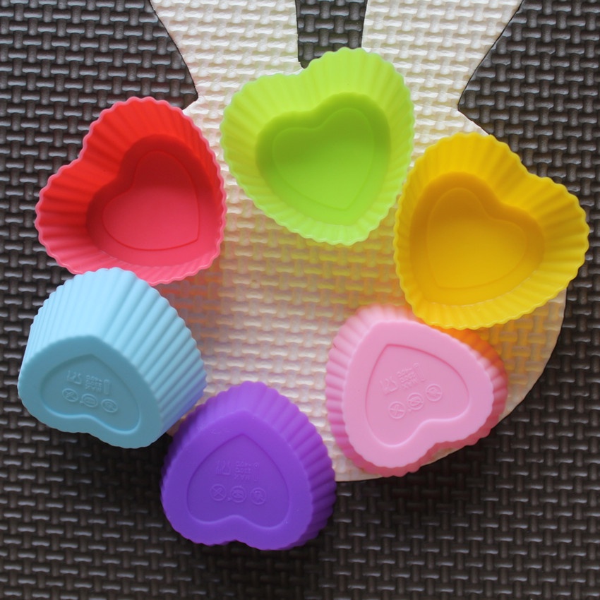 6 Pcs Set Non-Stick Flower Des - Soap Making Name review and price